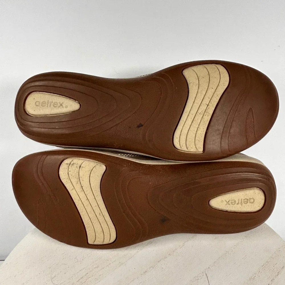 Aetrex Dana Brown Leather‎ Comfort Walking Shoes Women's 9/9.5 Wide Width